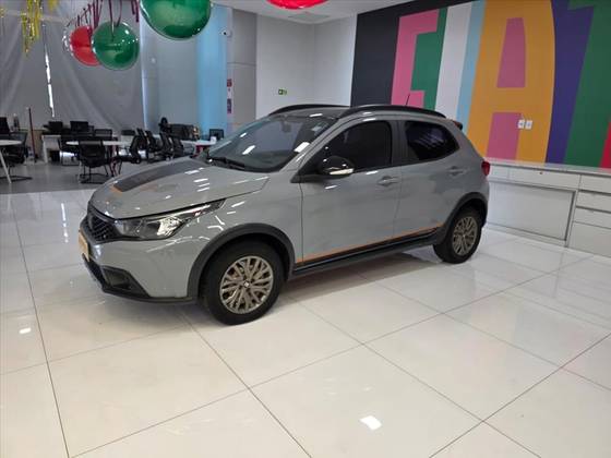 FIAT ARGO 1.3 FIREFLY FLEX TREKKING MANUAL